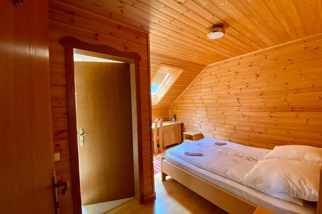 Platan Vendeghaz Villa Izvoare  Exterior photo